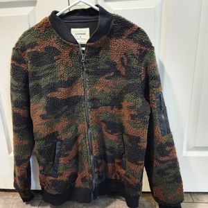 Goodthreads Sherpa Camo zip up jacket